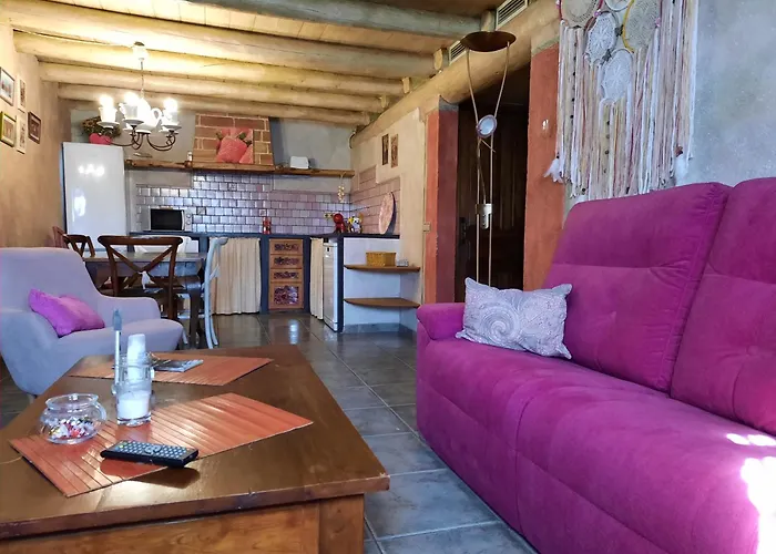 Apartamentos La Borda Castillon